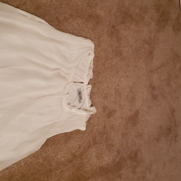 Shirt - Picture 2 of 3